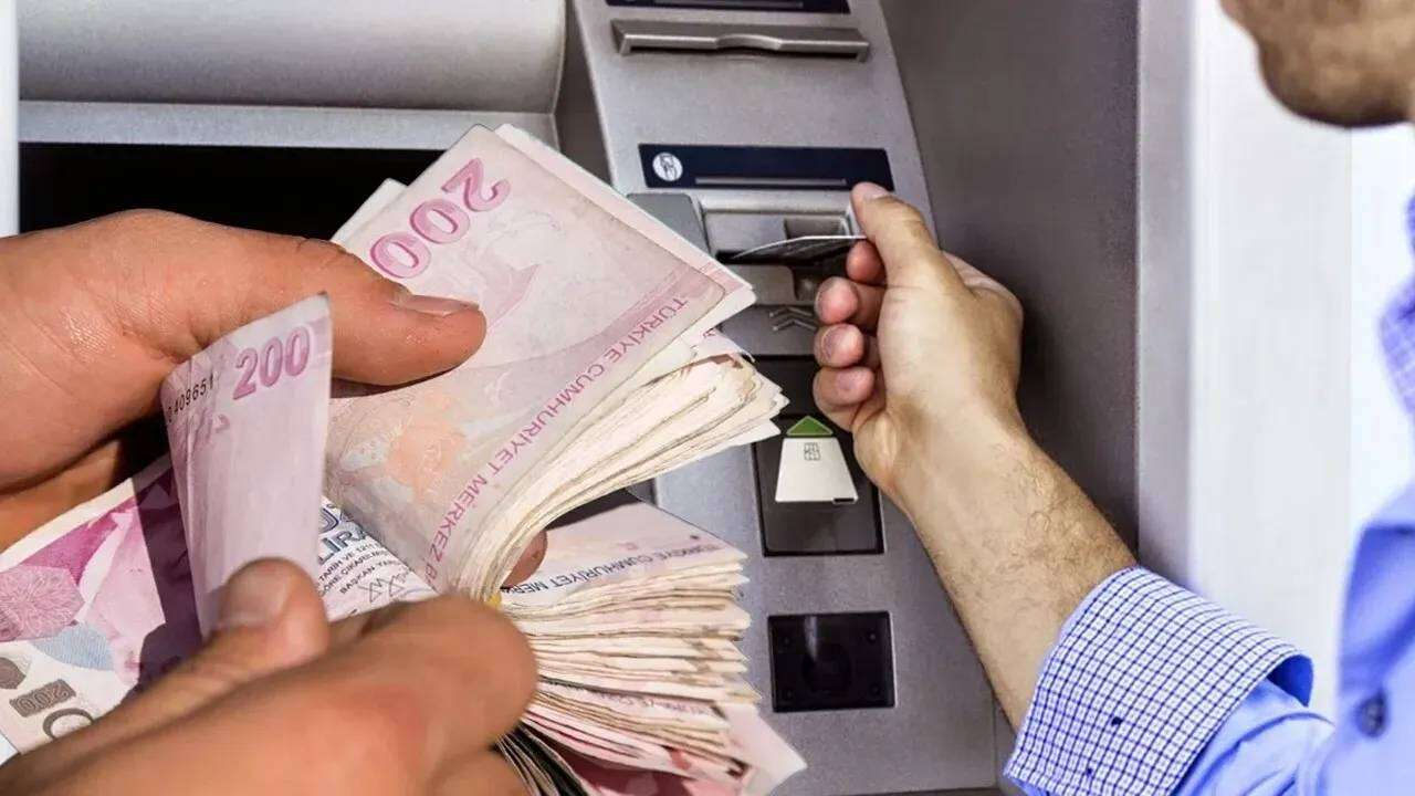 Milyonlarca kişiyi ilgilendiriyor: Emekli maaş zamlarıyla ilgili flaş gelişme! Resmen açıldı 12